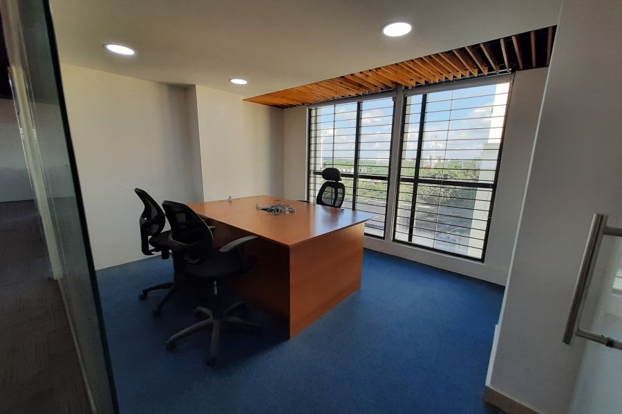 Office space in hsr 